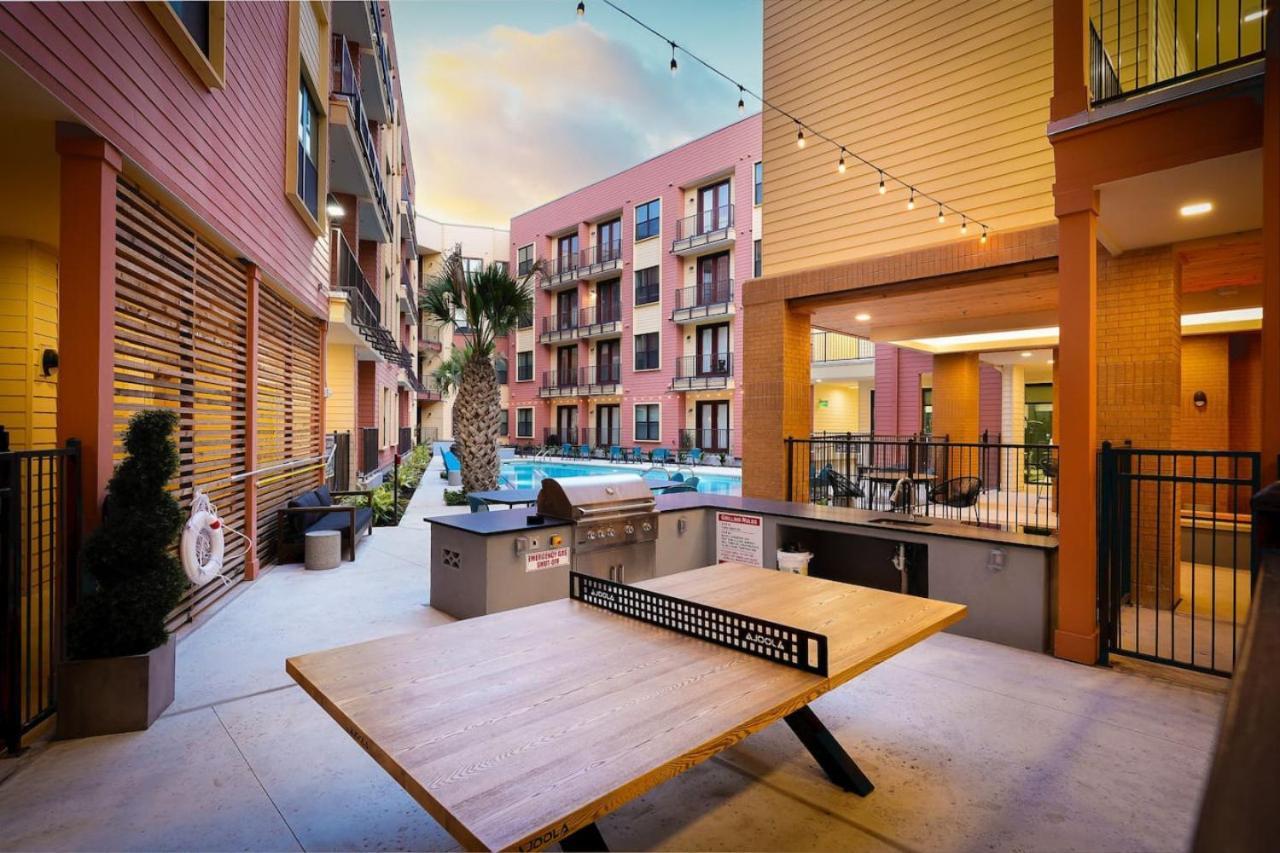 Modern 2br-w Prkng, Near Rvrwalk, Dome & Conv Ctr Apartment San Antonio
